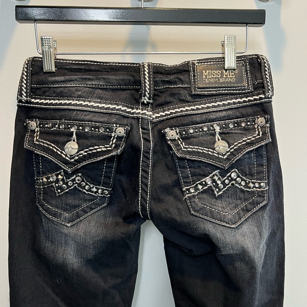 MISS ME Skinny Leg jeans.